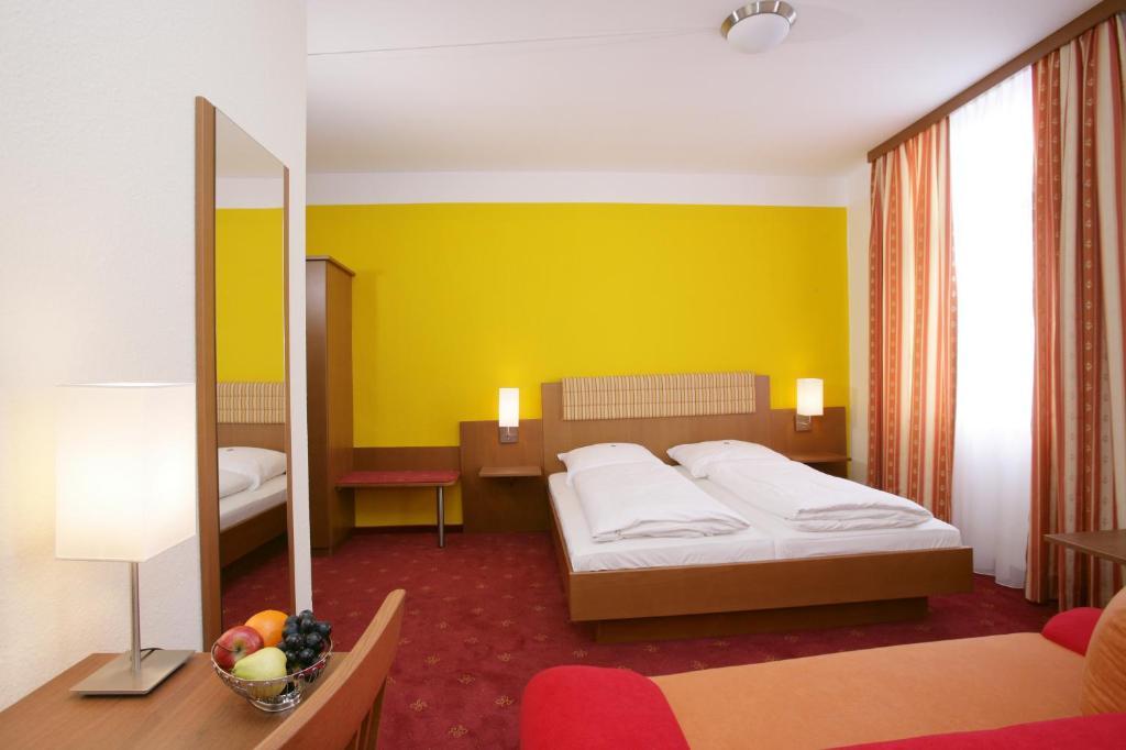 Altstadt-Hotel Zieglerbraeu Dachau Værelse billede