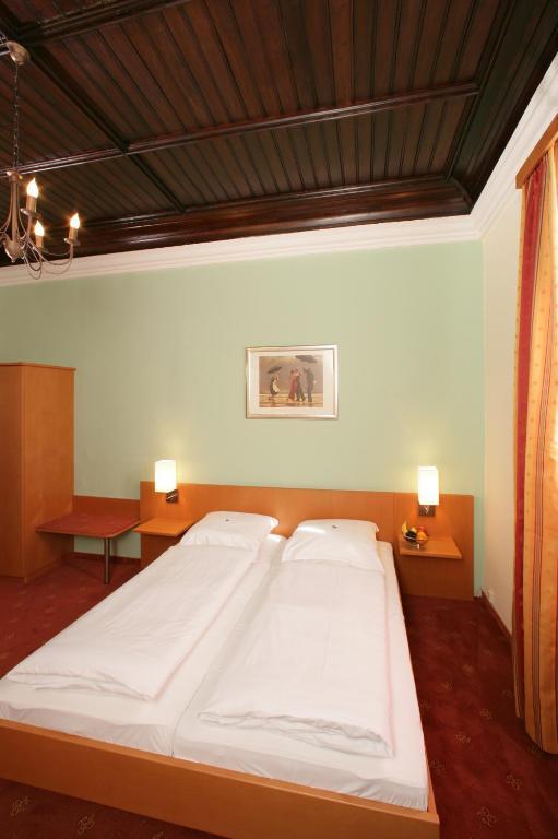 Altstadt-Hotel Zieglerbraeu Dachau Værelse billede